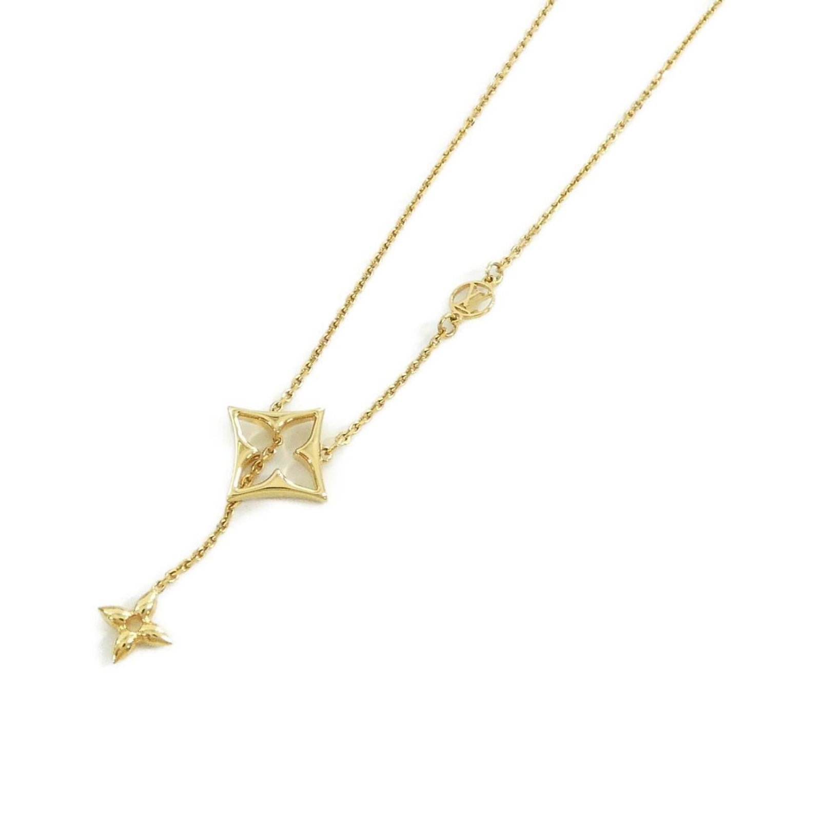 Louis Vuitton Necklace LV Flowergram M01234: Louis Vuitton Necklace LV Flowergram M01234 A delicate touch of luxury, this Louis Vuitton LV Flowergram necklace boasts the iconic brand's signature gold finish and elegant floral design. With a