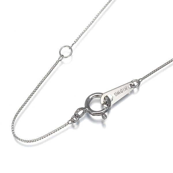 White Gold 750 18K 40cm Box Chain Necklace: White Gold 750 18K 40cm Box Chain Necklace A sleek and sophisticated 40cm box chain necklace made from high-quality white gold metal, crafted in Japan to perfection. This 18k purity piece boasts a