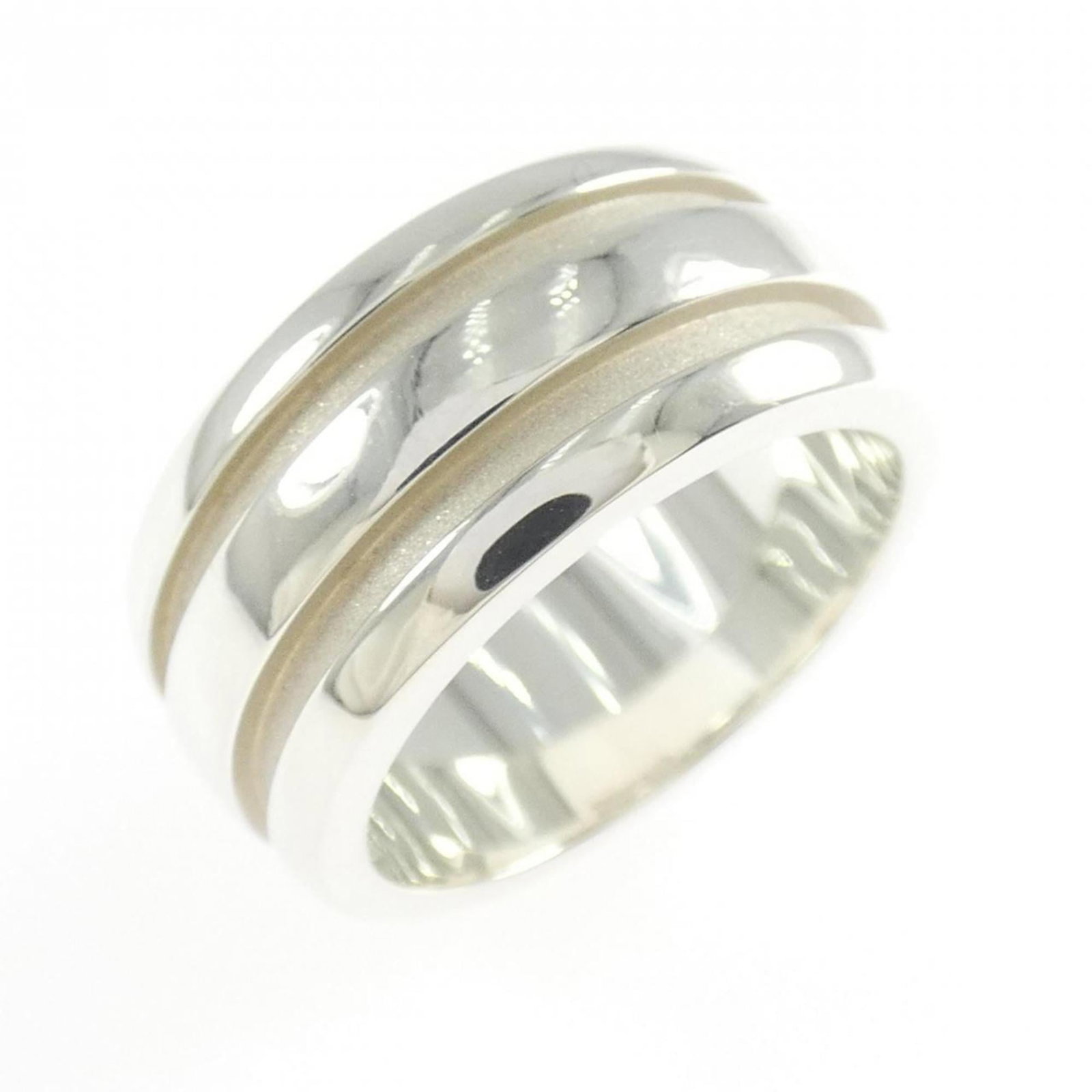 Tiffany silver ring band.: Tiffany silver ring band. A beautiful Tiffany silver ring band with a sleek and sophisticated design, this 925 sterling silver piece is available in women's US size 6. With some minor signs of wear,