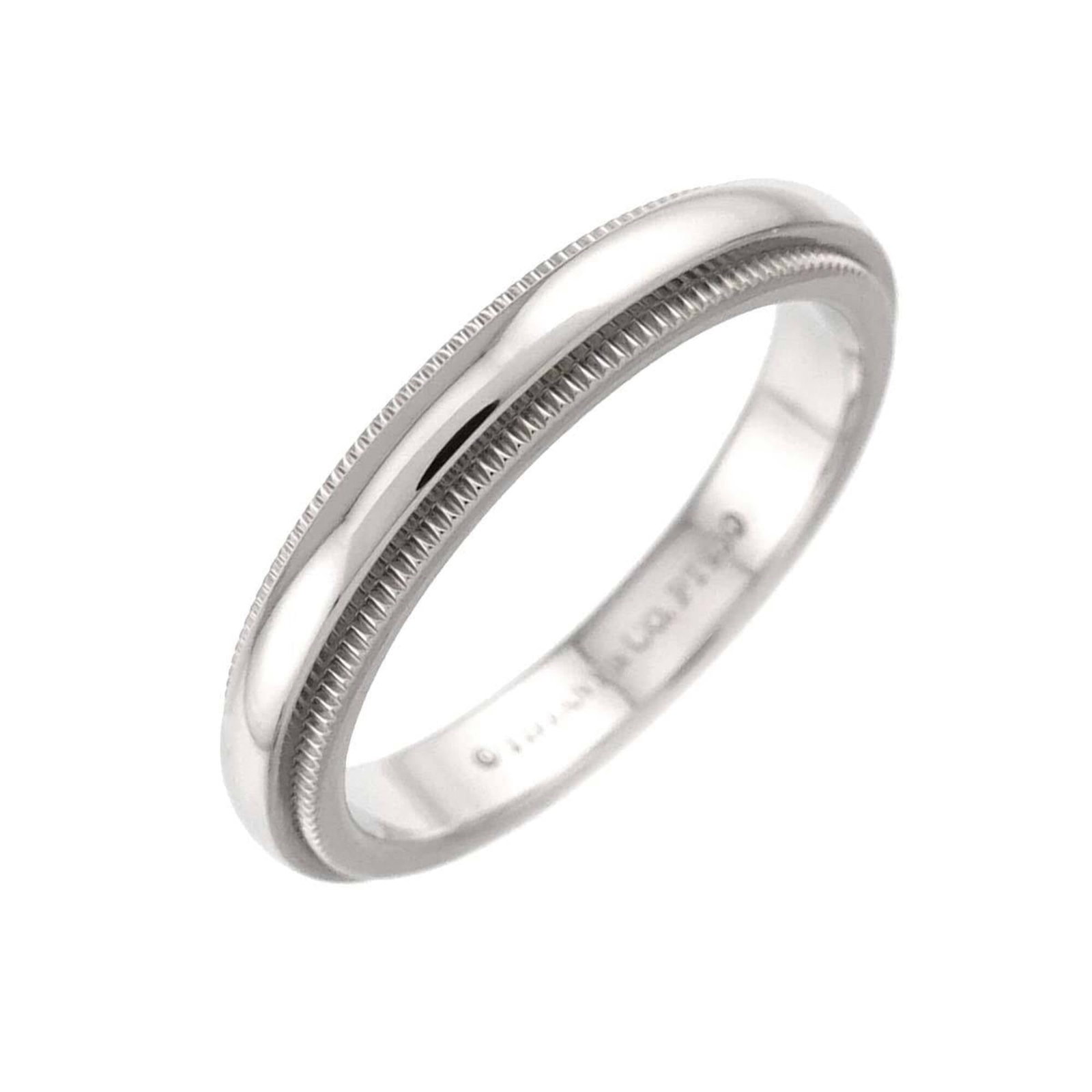 Tiffany Band Ring Platinum 950: Tiffany Band Ring Platinum 950 A pre-owned Tiffany band ring crafted from 950 platinum, this elegant piece boasts a sleek design that exudes sophistication. With its high-quality platinum material