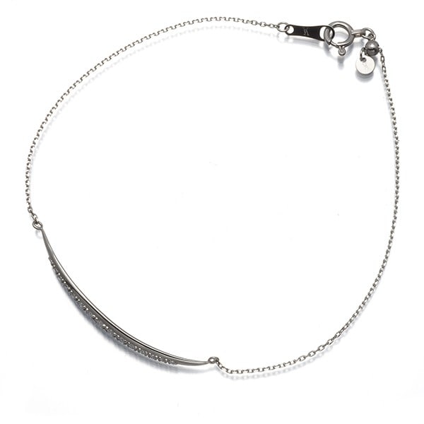 Vendome Bracelet Diamond 0.10Ct 950 850 Platinum: Vendome Bracelet Diamond 0.10Ct 950 850 Platinum A stunning platinum bracelet from Vendome, featuring a 0.10ct natural diamond set in a beautiful design. Crafted with 950 platinum metal for