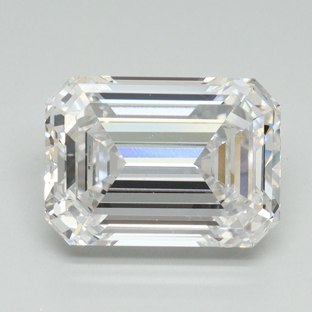 IGI Emerald 4.11ct D VVS2 - Loose Lab Diamond: IGI Emerald 4.11ct D VVS2 - Loose Lab Diamond This listing features IGI Emerald 4.11ct D VVS2 - Loose Lab Diamond. Item specifics are provided below. Item Specifics: Source: This Is A Real Diamond Gro