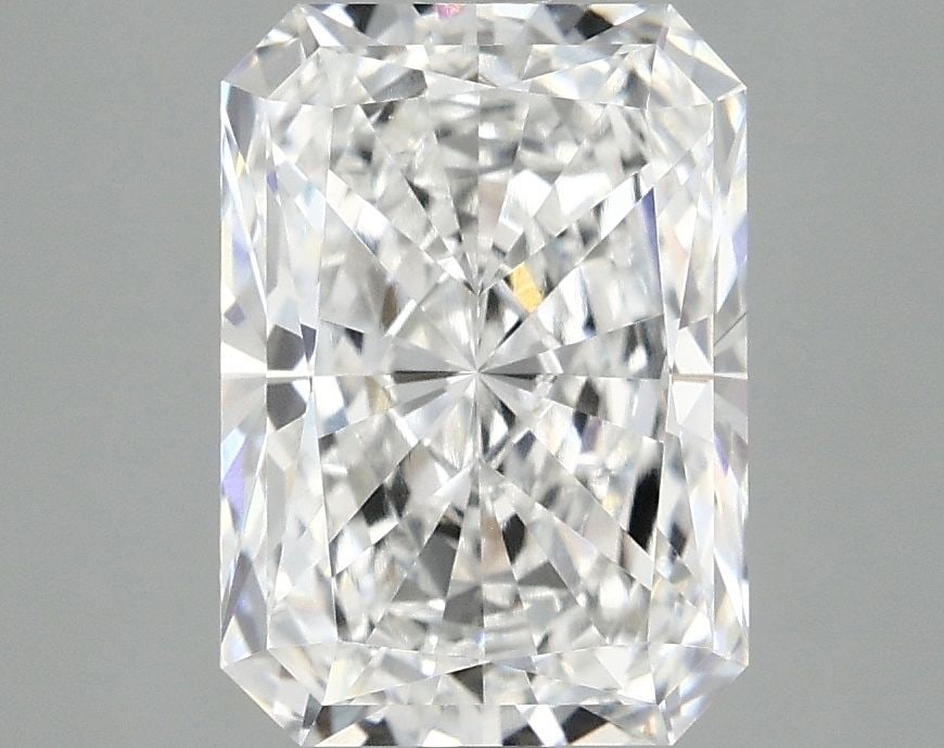 IGI Radiant 3.03ct E VVS2 - Loose Lab Diamond: IGI Radiant 3.03ct E VVS2 - Loose Lab Diamond This listing features IGI Radiant 3.03ct E VVS2 - Loose Lab Diamond. Item specifics are provided below. Item Specifics: Source: This Is A Real Diamond Gro