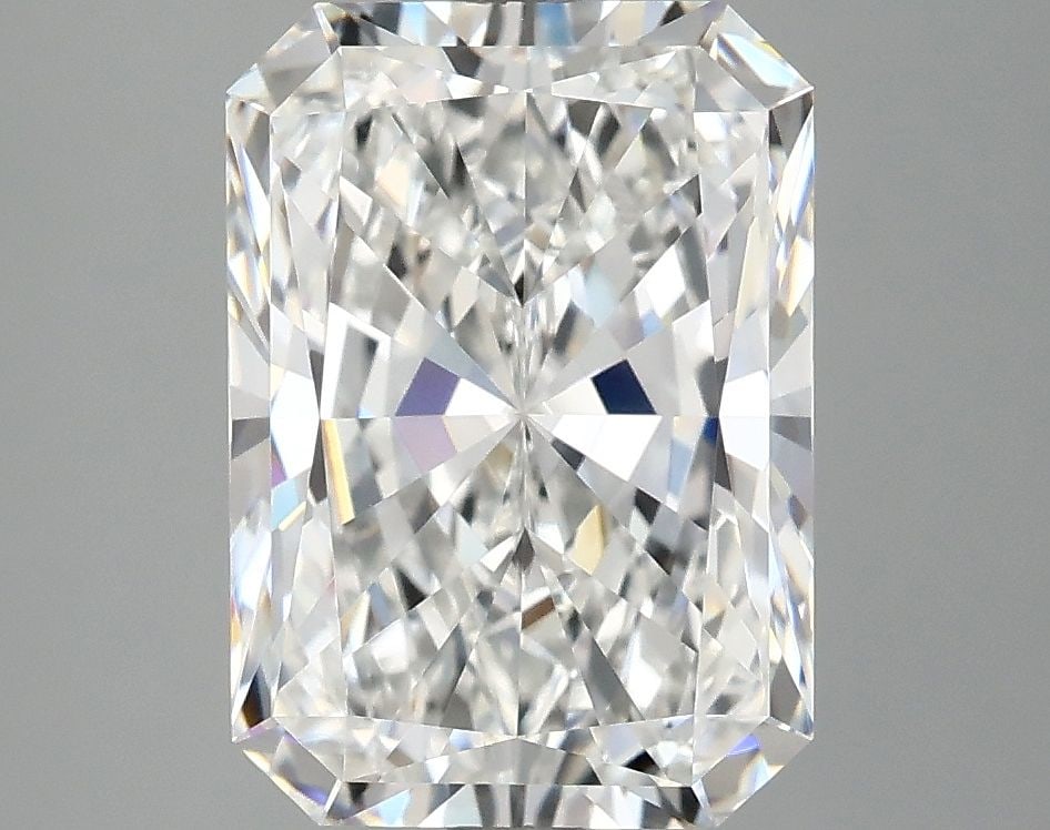 IGI Radiant 3.86ct E VVS2 - Loose Lab Diamond: IGI Radiant 3.86ct E VVS2 - Loose Lab Diamond This listing features IGI Radiant 3.86ct E VVS2 - Loose Lab Diamond. Item specifics are provided below. Item Specifics: Source: This Is A Real Diamond Gro