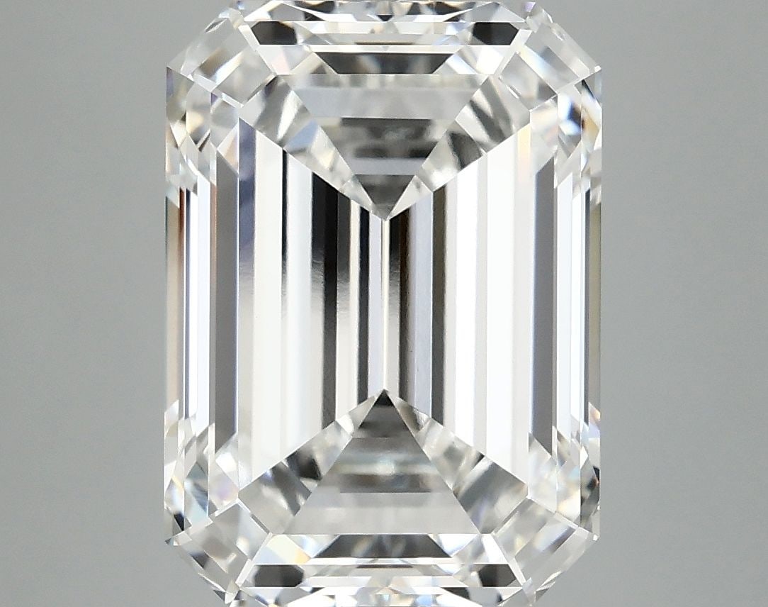 IGI Emerald 6.9ct F VVS2 - Loose Lab Diamond: IGI Emerald 6.9ct F VVS2 - Loose Lab Diamond This listing features IGI Emerald 6.9ct F VVS2 - Loose Lab Diamond. Item specifics are provided below. Item Specifics: Source: This Is A Real Diamond Grown