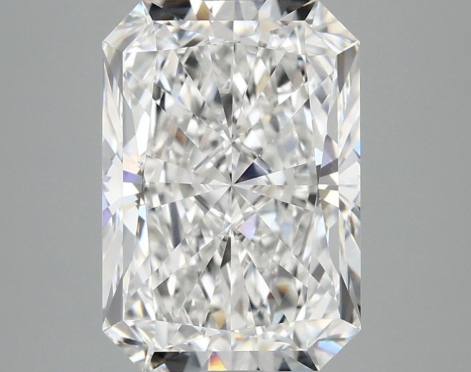 IGI Radiant 4.09ct E VVS2 - Loose Lab Diamond: IGI Radiant 4.09ct E VVS2 - Loose Lab Diamond This listing features IGI Radiant 4.09ct E VVS2 - Loose Lab Diamond. Item specifics are provided below. Item Specifics: Source: This Is A Real Diamond