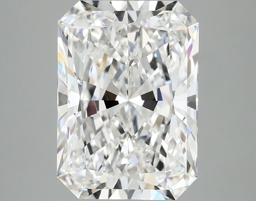 IGI Radiant 4.09ct E VVS2 - Loose Lab Diamond: IGI Radiant 4.09ct E VVS2 - Loose Lab Diamond This listing features IGI Radiant 4.09ct E VVS2 - Loose Lab Diamond. Item specifics are provided below. Item Specifics: Source: This Is A Real Diamond Gro