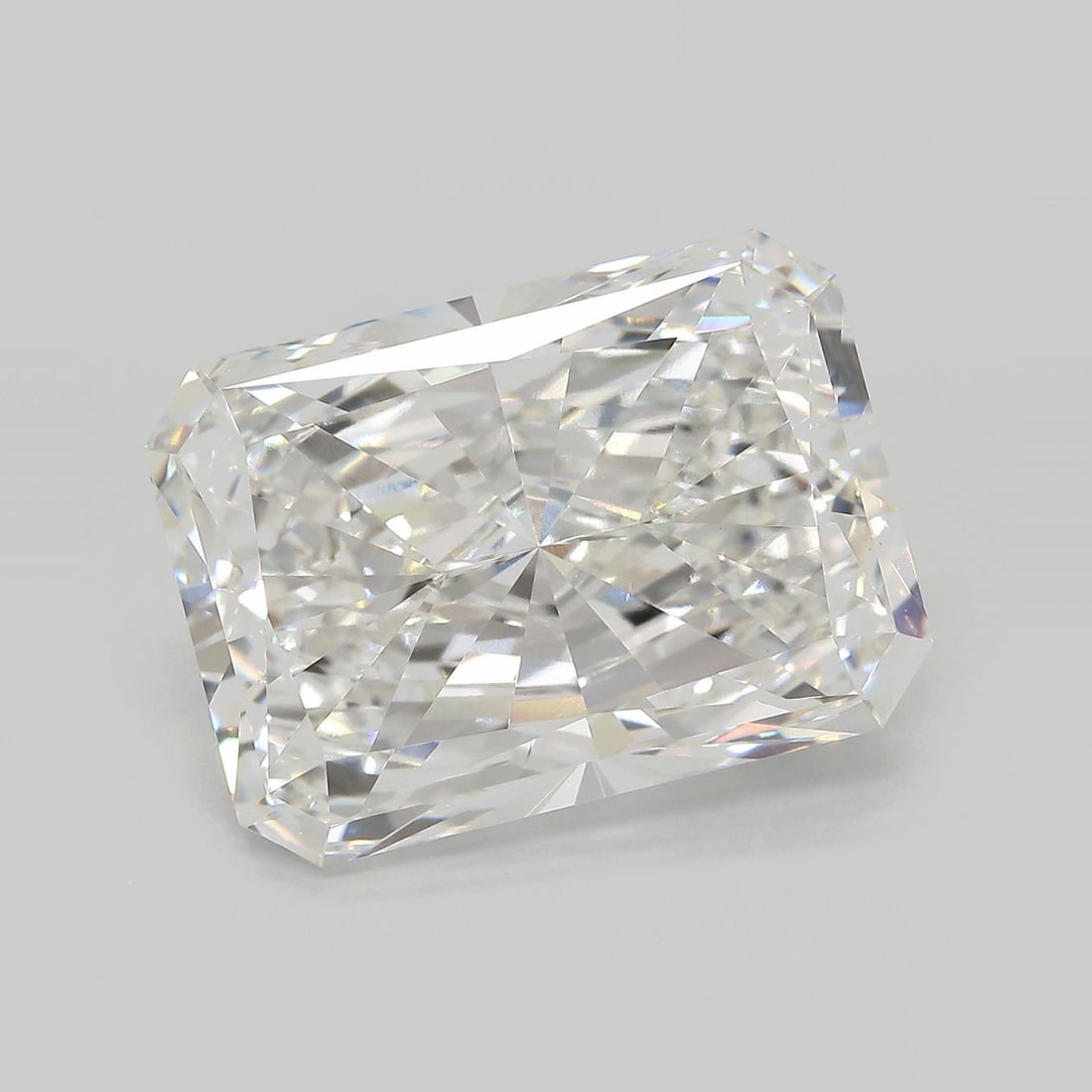 IGI Radiant 18.0ct F VVS2 - Loose Lab Diamond: IGI Radiant 18.0ct F VVS2 - Loose Lab Diamond This listing features IGI Radiant 18.0ct F VVS2 - Loose Lab Diamond. Item specifics are provided below. Item Specifics: Source: This Is A Real Diamond Gro