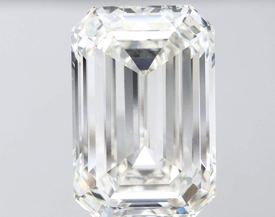 IGI Emerald 14.59ct I VVS2 - Loose Lab Diamond: IGI Emerald 14.59ct I VVS2 - Loose Lab Diamond This listing features IGI Emerald 14.59ct I VVS2 - Loose Lab Diamond. Item specifics are provided below. Item Specifics: Source: This Is A Real Diamond G