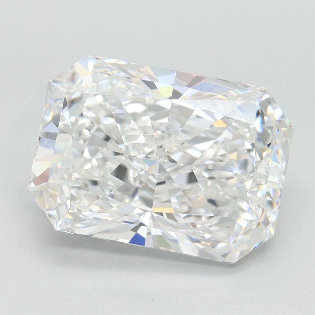 GIA Radiant 4.57ct E VVS1 - Loose Lab Diamond: GIA Radiant 4.57ct E VVS1 - Loose Lab Diamond This listing features GIA Radiant 4.57ct E VVS1 - Loose Lab Diamond. Item specifics are provided below. Item Specifics: Source: This Is A Real Diamond Gro