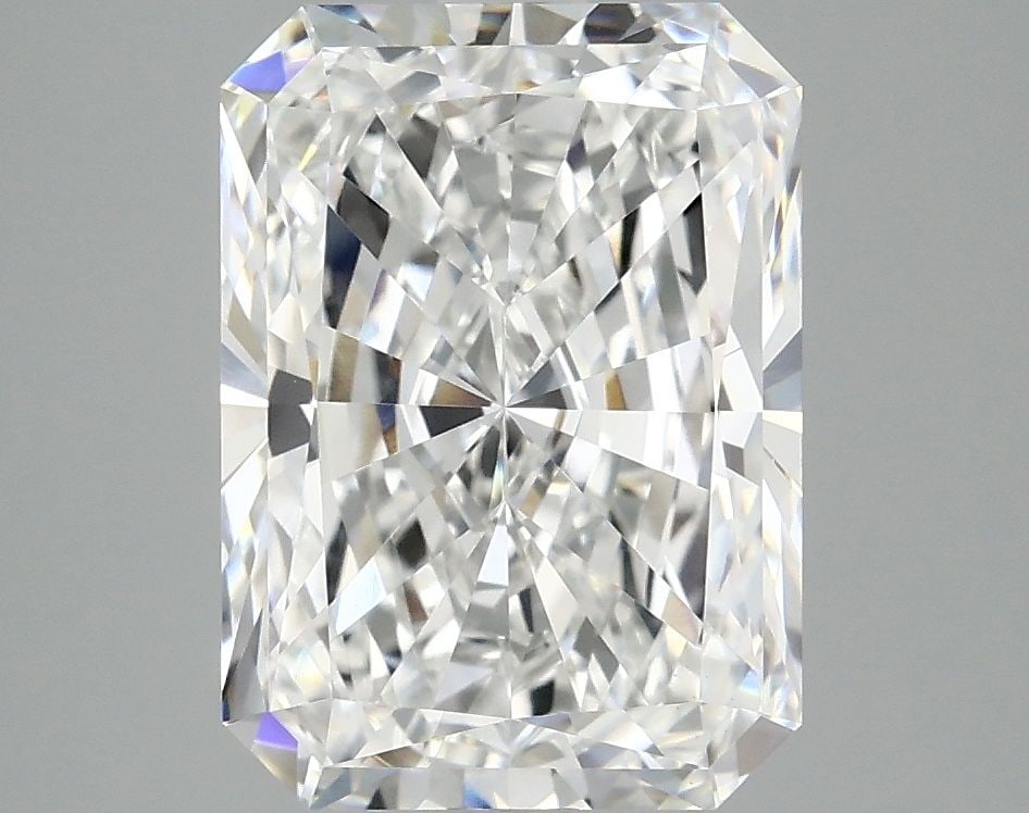 IGI Radiant 4.0ct D VVS2 - Loose Lab Diamond: IGI Radiant 4.0ct D VVS2 - Loose Lab Diamond This listing features IGI Radiant 4.0ct D VVS2 - Loose Lab Diamond. Item specifics are provided below. Item Specifics: Source: This Is A Real Diamond Grown