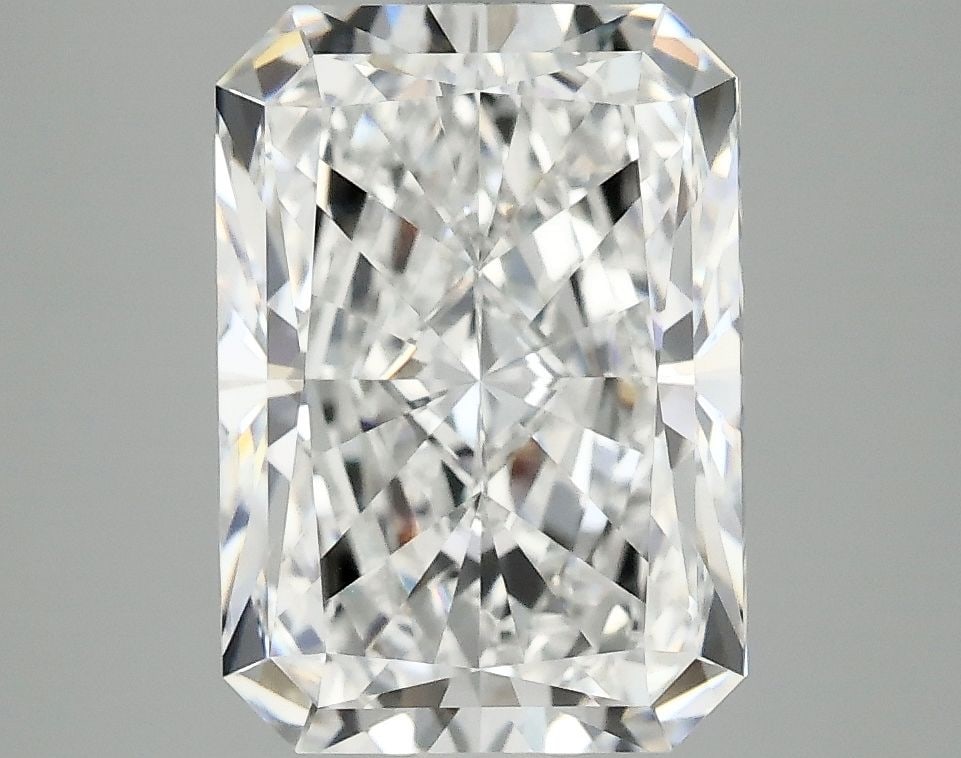 IGI Radiant 4.1ct E VVS2 - Loose Lab Diamond: IGI Radiant 4.1ct E VVS2 - Loose Lab Diamond This listing features IGI Radiant 4.1ct E VVS2 - Loose Lab Diamond. Item specifics are provided below. Item Specifics: Source: This Is A Real Diamond Grown