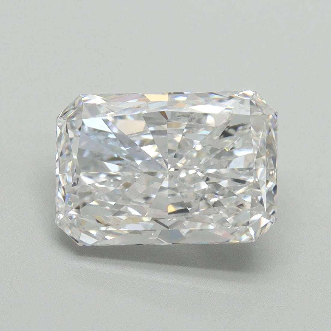IGI Radiant 3.96ct D VVS2 - Loose Lab Diamond: IGI Radiant 3.96ct D VVS2 - Loose Lab Diamond This listing features IGI Radiant 3.96ct D VVS2 - Loose Lab Diamond. Item specifics are provided below. Item Specifics: Source: This Is A Real Diamond Gro