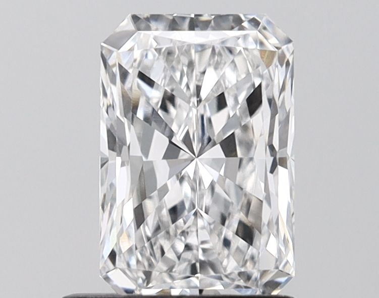 IGI Radiant 0.93ct E VVS1 - Loose Lab Diamond: IGI Radiant 0.93ct E VVS1 - Loose Lab Diamond This listing features IGI Radiant 0.93ct E VVS1 - Loose Lab Diamond. Item specifics are provided below. Item Specifics: Source: This Is A Real Diamond Gro