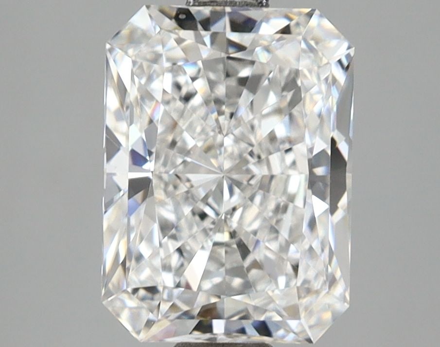 IGI Radiant 2.59ct D VVS2 - Loose Lab Diamond: IGI Radiant 2.59ct D VVS2 - Loose Lab Diamond This listing features IGI Radiant 2.59ct D VVS2 - Loose Lab Diamond. Item specifics are provided below. Item Specifics: Source: This Is A Real Diamond Gro
