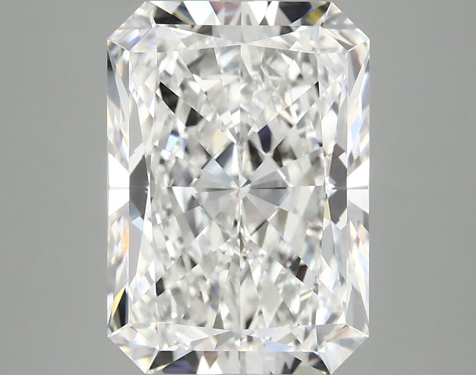 IGI Radiant 4.09ct E VVS2 - Loose Lab Diamond: IGI Radiant 4.09ct E VVS2 - Loose Lab Diamond This listing features IGI Radiant 4.09ct E VVS2 - Loose Lab Diamond. Item specifics are provided below. Item Specifics: Source: This Is A Real Diamond Gro