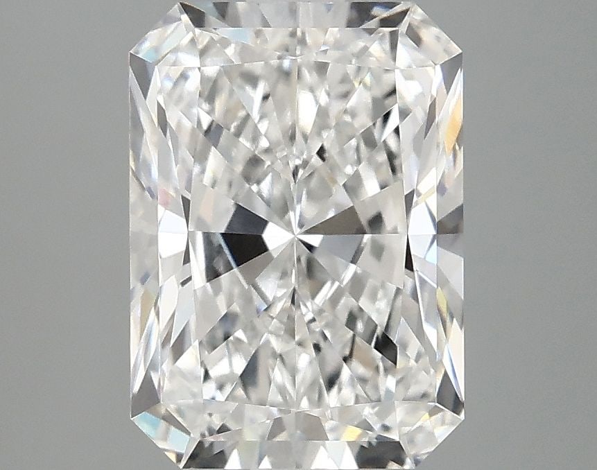 IGI Radiant 3.05ct E VVS2 - Loose Lab Diamond: IGI Radiant 3.05ct E VVS2 - Loose Lab Diamond This listing features IGI Radiant 3.05ct E VVS2 - Loose Lab Diamond. Item specifics are provided below. Item Specifics: Source: This Is A Real Diamond Gro