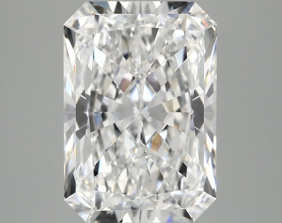 IGI Radiant 4.07ct E VVS2 - Loose Lab Diamond: IGI Radiant 4.07ct E VVS2 - Loose Lab Diamond This listing features IGI Radiant 4.07ct E VVS2 - Loose Lab Diamond. Item specifics are provided below. Item Specifics: Source: This Is A Real Diamond Gro