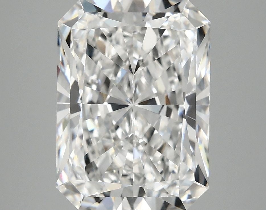 IGI Radiant 4.09ct E VVS2 - Loose Lab Diamond: IGI Radiant 4.09ct E VVS2 - Loose Lab Diamond This listing features IGI Radiant 4.09ct E VVS2 - Loose Lab Diamond. Item specifics are provided below. Item Specifics: Source: This Is A Real Diamond Gro