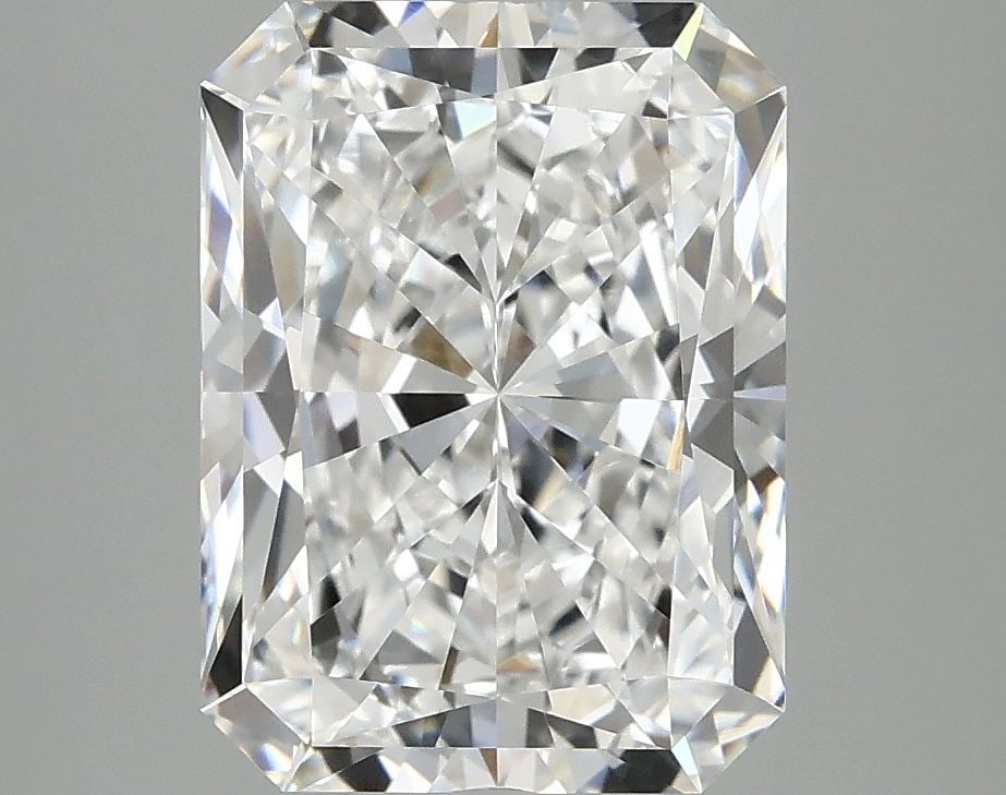 IGI Radiant 4.07ct E VVS2 - Loose Lab Diamond: IGI Radiant 4.07ct E VVS2 - Loose Lab Diamond This listing features IGI Radiant 4.07ct E VVS2 - Loose Lab Diamond. Item specifics are provided below. Item Specifics: Source: This Is A Real Diamond Gro