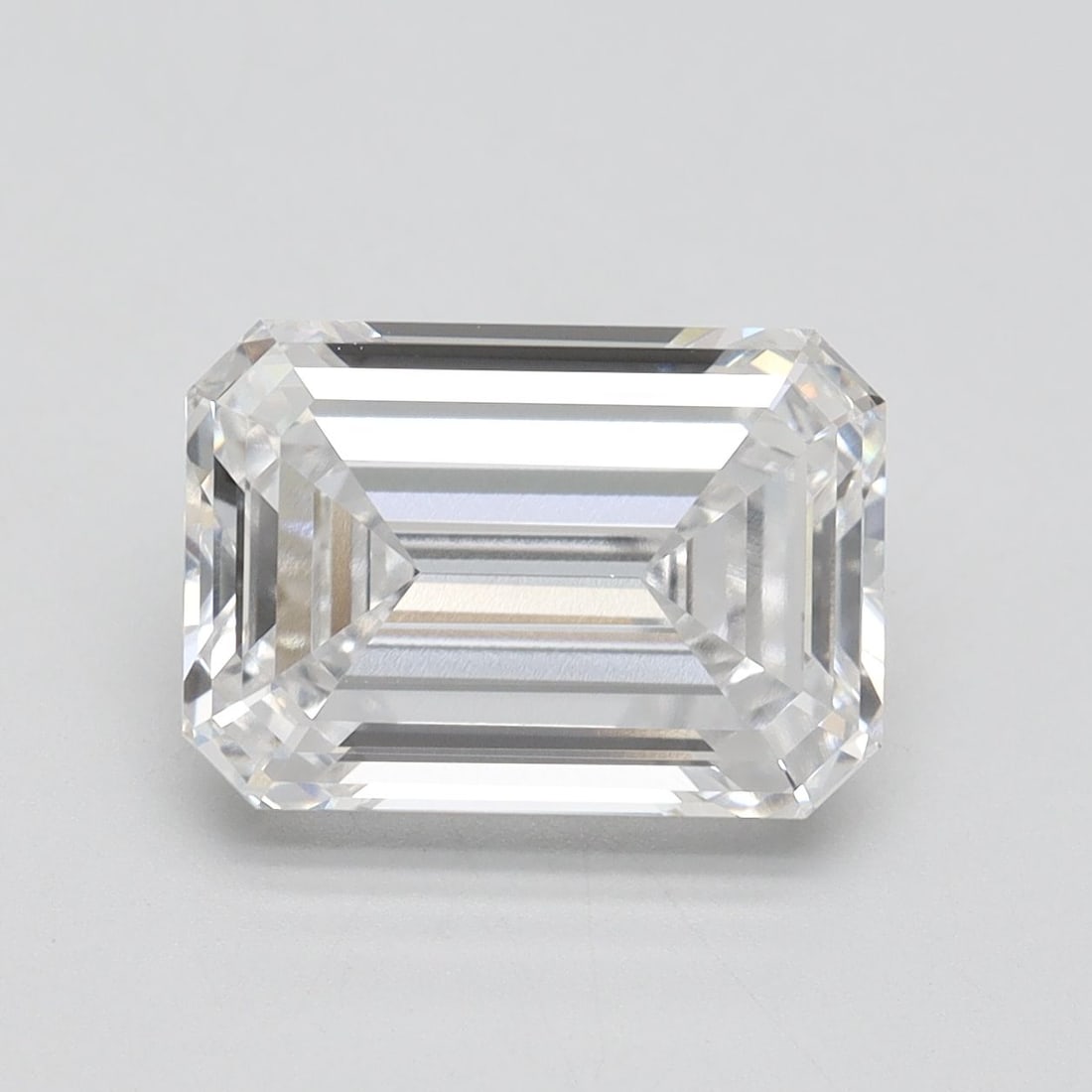 IGI Emerald 4.1ct D VVS2 - Loose Lab Diamond: IGI Emerald 4.1ct D VVS2 - Loose Lab Diamond This listing features IGI Emerald 4.1ct D VVS2 - Loose Lab Diamond. Item specifics are provided below. Item Specifics: Source: This Is A Real Diamond Grown