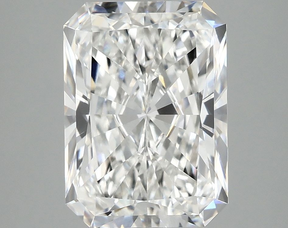 IGI Radiant 4.08ct E VVS2 - Loose Lab Diamond: IGI Radiant 4.08ct E VVS2 - Loose Lab Diamond This listing features IGI Radiant 4.08ct E VVS2 - Loose Lab Diamond. Item specifics are provided below. Item Specifics: Source: This Is A Real Diamond Gro