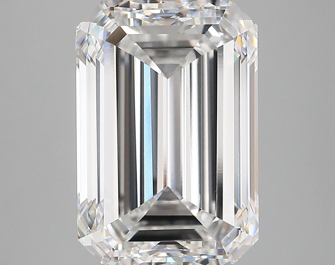 IGI Emerald 7.0ct E VVS2 - Loose Lab Diamond: IGI Emerald 7.0ct E VVS2 - Loose Lab Diamond This listing features IGI Emerald 7.0ct E VVS2 - Loose Lab Diamond. Item specifics are provided below. Item Specifics: Source: This Is A Real Diamond Grown