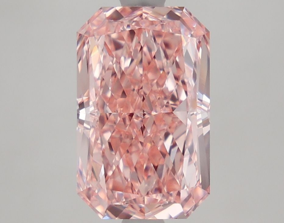 IGI Radiant 3.26ct Fancy Vivid Pink VVS2 - Loose Lab Diamond (1 of 1)
