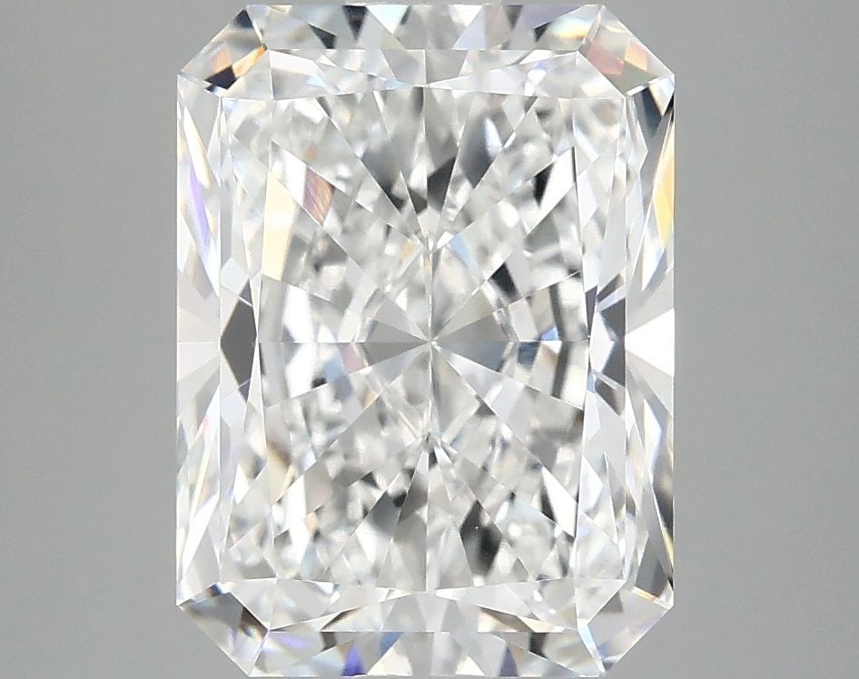 IGI Radiant 4.19ct E VVS2 - Loose Lab Diamond: IGI Radiant 4.19ct E VVS2 - Loose Lab Diamond This listing features IGI Radiant 4.19ct E VVS2 - Loose Lab Diamond. Item specifics are provided below. Item Specifics: Source: This Is A Real Diamond Gro