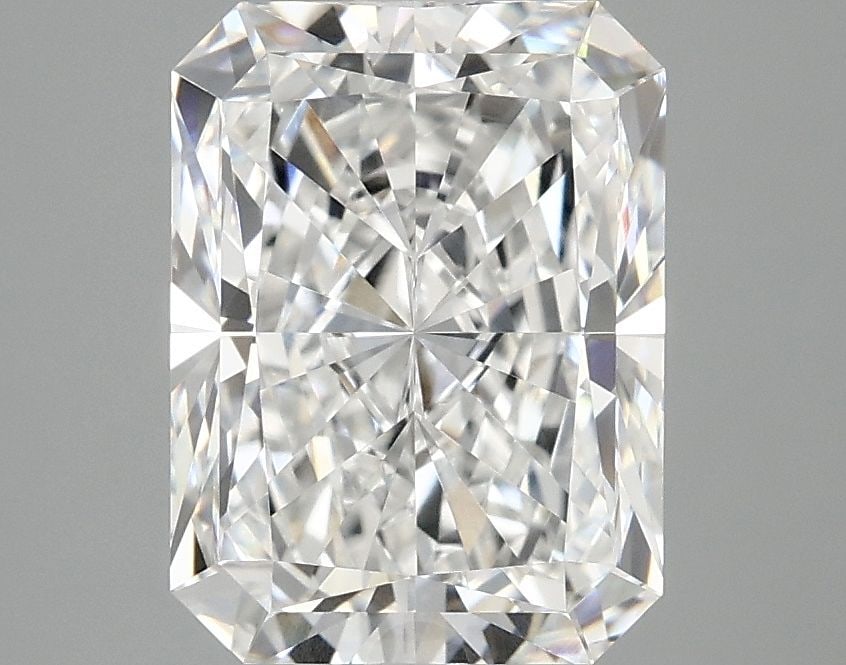 IGI Radiant 3.03ct E VVS2 - Loose Lab Diamond: IGI Radiant 3.03ct E VVS2 - Loose Lab Diamond This listing features IGI Radiant 3.03ct E VVS2 - Loose Lab Diamond. Item specifics are provided below. Item Specifics: Source: This Is A Real Diamond Gro
