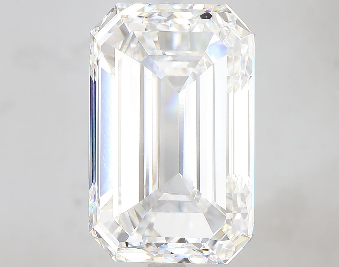 IGI Emerald 15.01ct F VVS2 - Loose Lab Diamond: IGI Emerald 15.01ct F VVS2 - Loose Lab Diamond This listing features IGI Emerald 15.01ct F VVS2 - Loose Lab Diamond. Item specifics are provided below. Item Specifics: Source: This Is A Real Diamond G