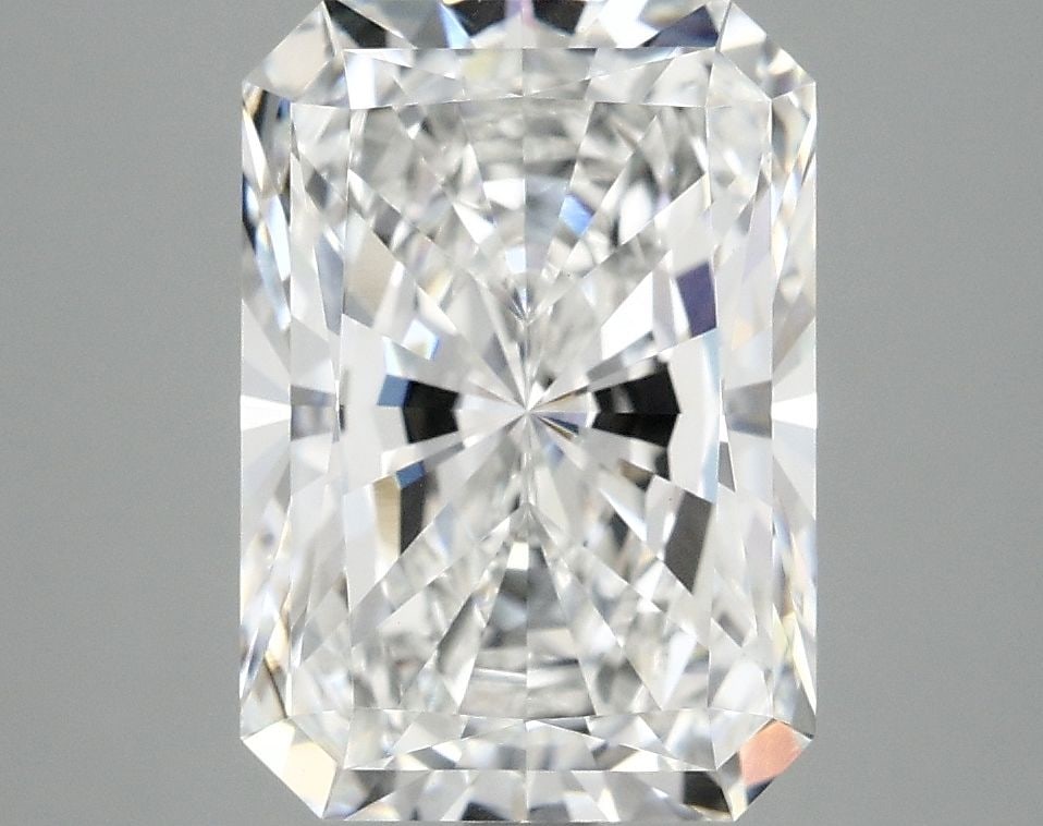 IGI Radiant 4.05ct E VVS2 - Loose Lab Diamond: IGI Radiant 4.05ct E VVS2 - Loose Lab Diamond This listing features IGI Radiant 4.05ct E VVS2 - Loose Lab Diamond. Item specifics are provided below. Item Specifics: Source: This Is A Real Diamond Gro