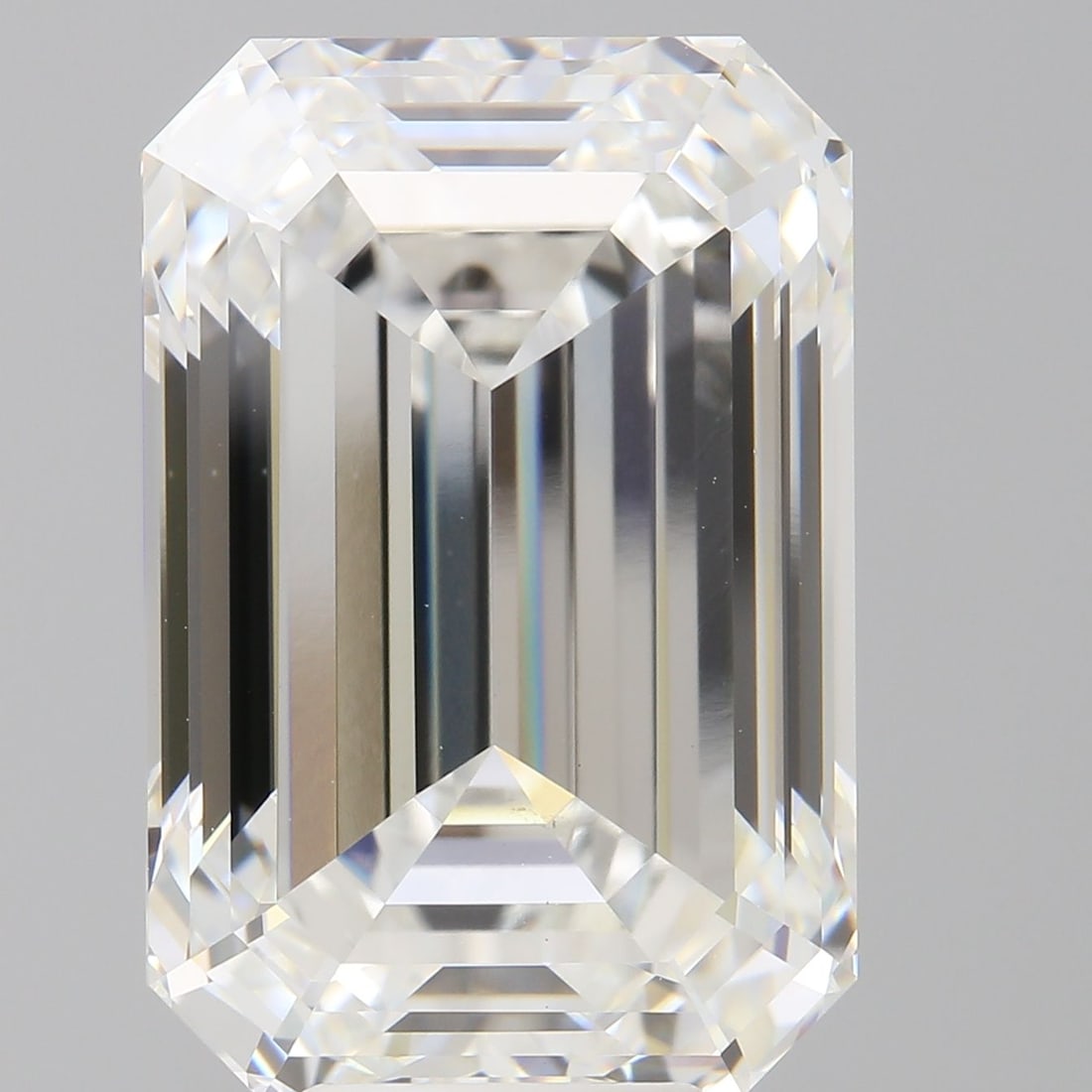 IGI Emerald 10.51ct F VVS2 - Loose Lab Diamond: IGI Emerald 10.51ct F VVS2 - Loose Lab Diamond This listing features IGI Emerald 10.51ct F VVS2 - Loose Lab Diamond. Item specifics are provided below. Item Specifics: Source: This Is A Real Diamond G