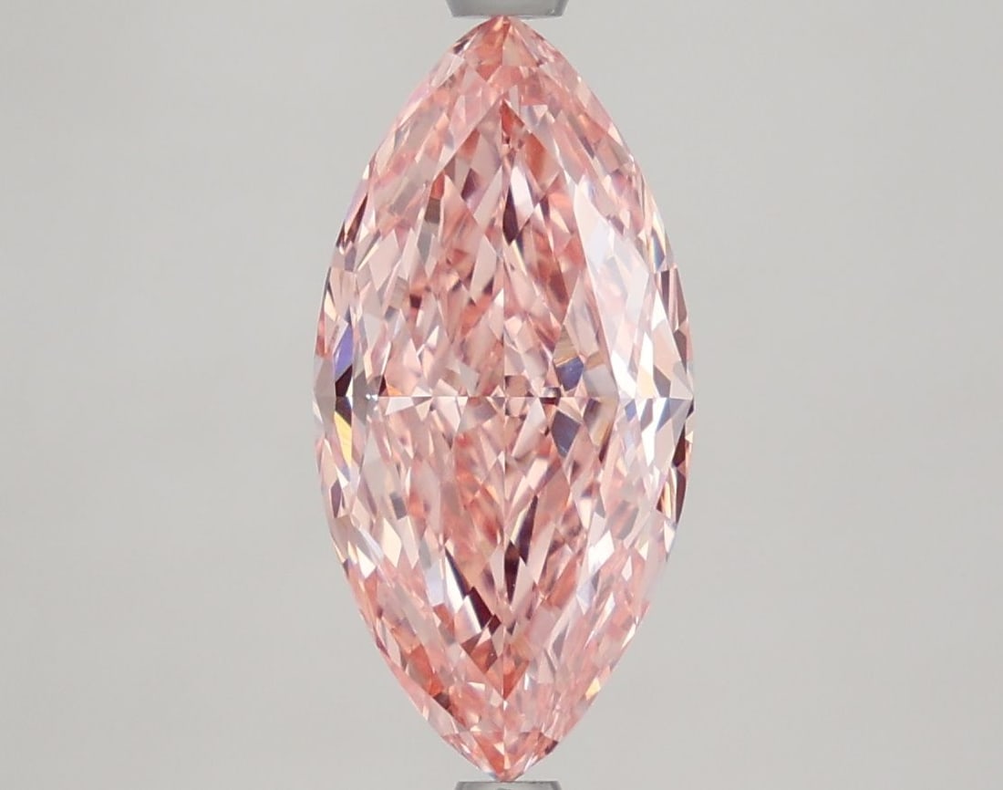 IGI Marquise 2.6ct Fancy Vivid Pink VVS2 - Loose Lab Diamond: IGI Marquise 2.6ct Fancy Vivid Pink VVS2 - Loose Lab Diamond This listing features IGI Marquise 2.6ct Fancy Vivid Pink VVS2 - Loose Lab Diamond. Item specifics are provided below. Item Specifics: Sour