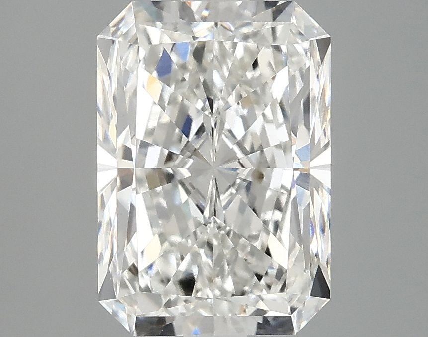 IGI Radiant 2.97ct G VVS2 - Loose Lab Diamond: IGI Radiant 2.97ct G VVS2 - Loose Lab Diamond This listing features IGI Radiant 2.97ct G VVS2 - Loose Lab Diamond. Item specifics are provided below. Item Specifics: Source: This Is A Real Diamond Gro