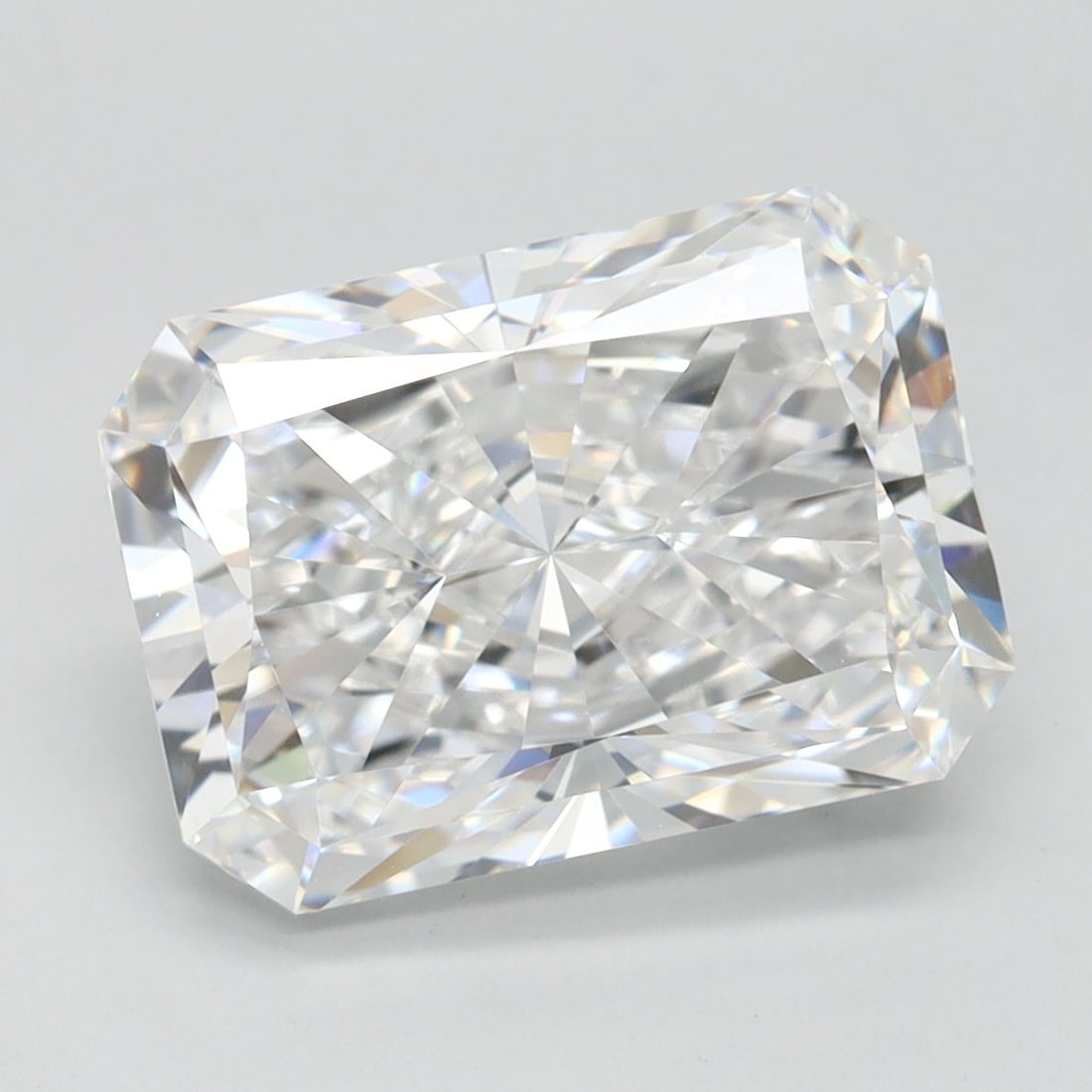 IGI Radiant 4.02ct D IF - Loose Lab Diamond: IGI Radiant 4.02ct D IF - Loose Lab Diamond This listing features IGI Radiant 4.02ct D IF - Loose Lab Diamond. Item specifics are provided below. Item Specifics: Source: This Is A Real Diamond Grown I