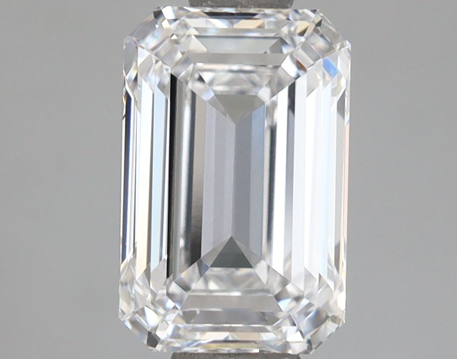 IGI Emerald 1.56ct D VVS1 - Loose Lab Diamond: IGI Emerald 1.56ct D VVS1 - Loose Lab Diamond This listing features IGI Emerald 1.56ct D VVS1 - Loose Lab Diamond. Item specifics are provided below. Item Specifics: Source: This Is A Real Diamond Gro