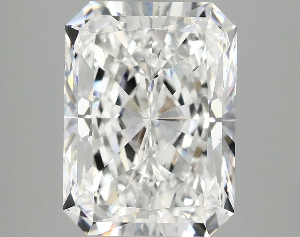 IGI Radiant 4.01ct E VVS2 - Loose Lab Diamond: IGI Radiant 4.01ct E VVS2 - Loose Lab Diamond This listing features IGI Radiant 4.01ct E VVS2 - Loose Lab Diamond. Item specifics are provided below. Item Specifics: Source: This Is A Real Diamond Gro