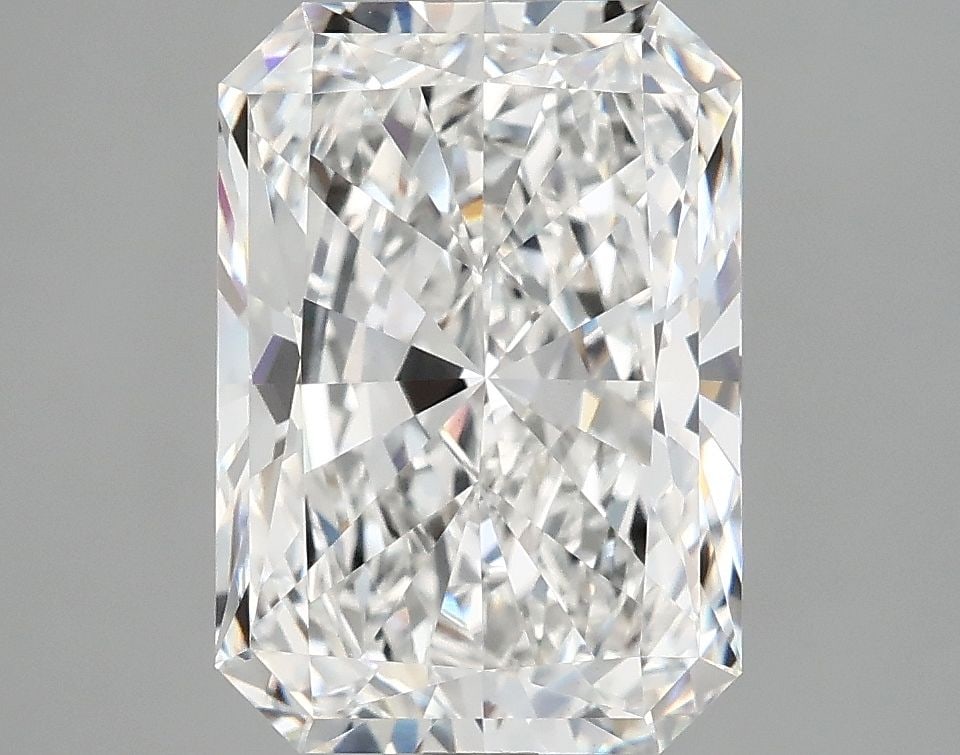 IGI Radiant 4.1ct E VVS2 - Loose Lab Diamond: IGI Radiant 4.1ct E VVS2 - Loose Lab Diamond This listing features IGI Radiant 4.1ct E VVS2 - Loose Lab Diamond. Item specifics are provided below. Item Specifics: Source: This Is A Real Diamond Grown