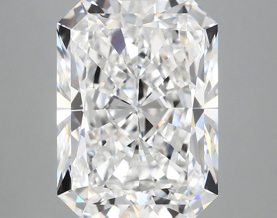 IGI Radiant 4.03ct E VVS2 - Loose Lab Diamond: IGI Radiant 4.03ct E VVS2 - Loose Lab Diamond This listing features IGI Radiant 4.03ct E VVS2 - Loose Lab Diamond. Item specifics are provided below. Item Specifics: Source: This Is A Real Diamond Gro