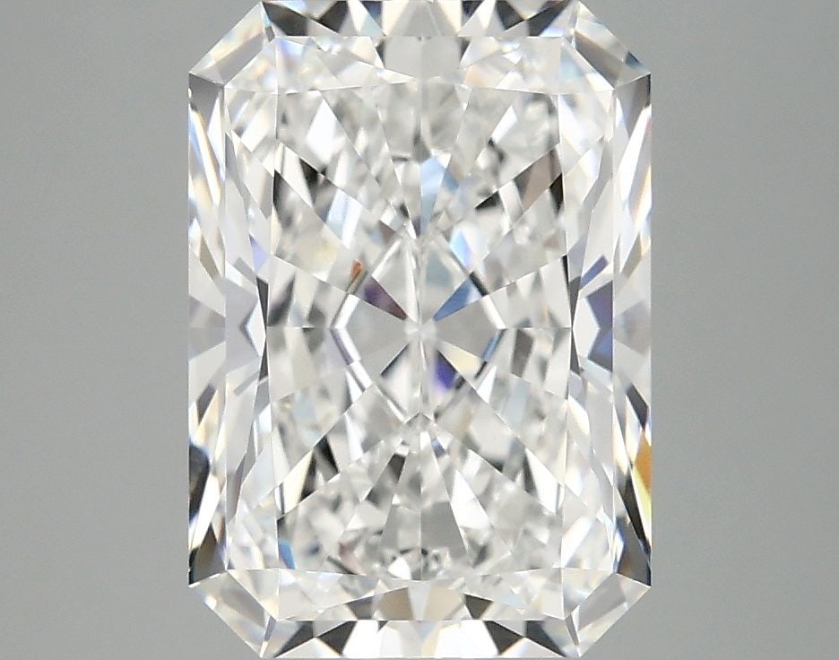 IGI Radiant 4.01ct E VVS2 - Loose Lab Diamond: IGI Radiant 4.01ct E VVS2 - Loose Lab Diamond This listing features IGI Radiant 4.01ct E VVS2 - Loose Lab Diamond. Item specifics are provided below. Item Specifics: Source: This Is A Real Diamond Gro