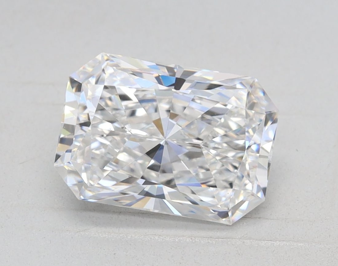 GIA Radiant 1.52ct D VVS2 - Loose Lab Diamond: GIA Radiant 1.52ct D VVS2 - Loose Lab Diamond This listing features GIA Radiant 1.52ct D VVS2 - Loose Lab Diamond. Item specifics are provided below. Item Specifics: Source: This Is A Real Diamond Gro
