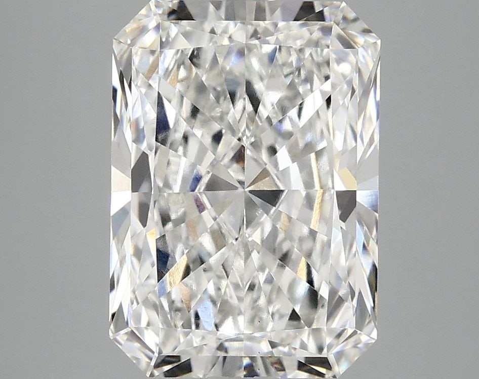 IGI Radiant 3.86ct E VVS2 - Loose Lab Diamond: IGI Radiant 3.86ct E VVS2 - Loose Lab Diamond This listing features IGI Radiant 3.86ct E VVS2 - Loose Lab Diamond. Item specifics are provided below. Item Specifics: Source: This Is A Real Diamond Gro