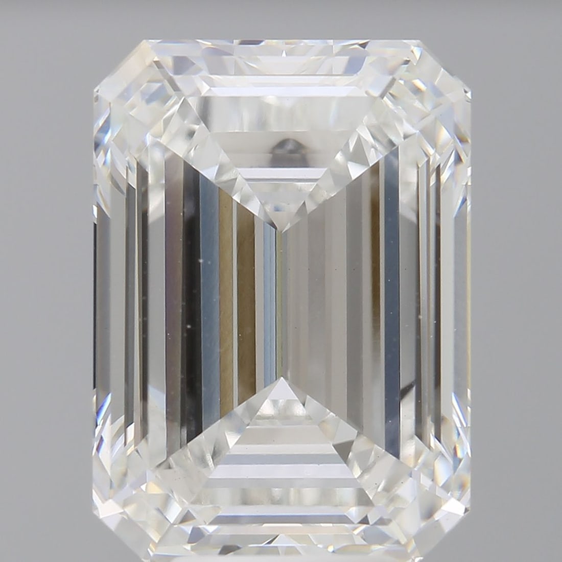 IGI Emerald 7.58ct F VVS2 - Loose Lab Diamond: IGI Emerald 7.58ct F VVS2 - Loose Lab Diamond This listing features IGI Emerald 7.58ct F VVS2 - Loose Lab Diamond. Item specifics are provided below. Item Specifics: Source: This Is A Real Diamond Gro