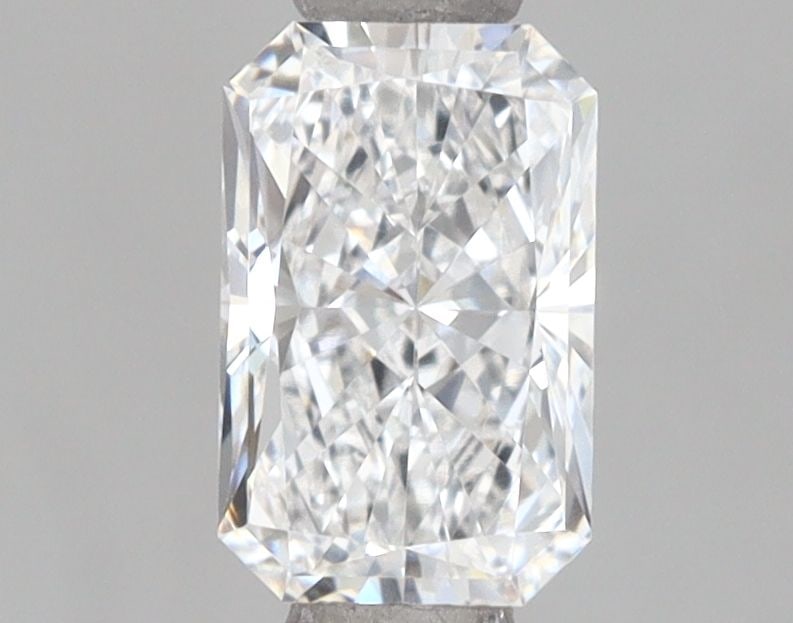 IGI Radiant 0.59ct E VVS1 - Loose Lab Diamond: IGI Radiant 0.59ct E VVS1 - Loose Lab Diamond This listing features IGI Radiant 0.59ct E VVS1 - Loose Lab Diamond. Item specifics are provided below. Item Specifics: Source: This Is A Real Diamond Gro