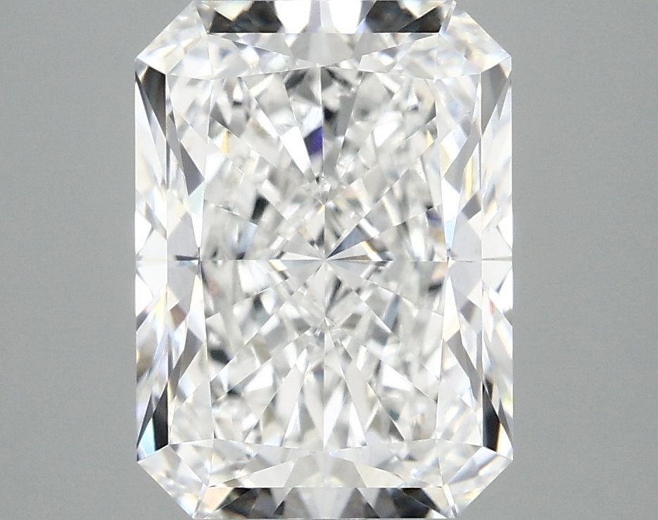 IGI Radiant 4.1ct D VVS2 - Loose Lab Diamond: IGI Radiant 4.1ct D VVS2 - Loose Lab Diamond This listing features IGI Radiant 4.1ct D VVS2 - Loose Lab Diamond. Item specifics are provided below. Item Specifics: Source: This Is A Real Diamond Grown