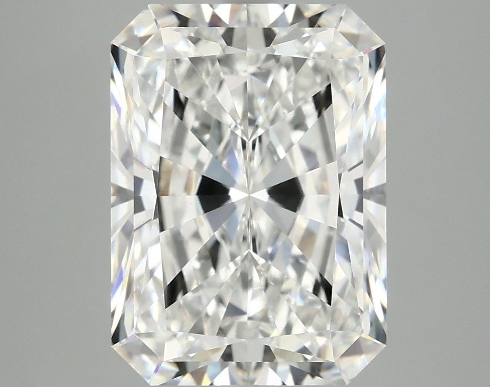 IGI Radiant 4.99ct E VVS2 - Loose Lab Diamond: IGI Radiant 4.99ct E VVS2 - Loose Lab Diamond This listing features IGI Radiant 4.99ct E VVS2 - Loose Lab Diamond. Item specifics are provided below. Item Specifics: Source: This Is A Real Diamond Gro
