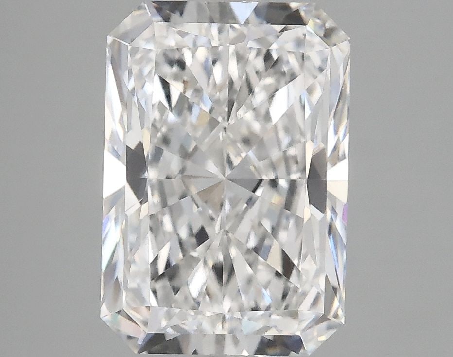 IGI Radiant 3.07ct E VVS2 - Loose Lab Diamond: IGI Radiant 3.07ct E VVS2 - Loose Lab Diamond This listing features IGI Radiant 3.07ct E VVS2 - Loose Lab Diamond. Item specifics are provided below. Item Specifics: Source: This Is A Real Diamond