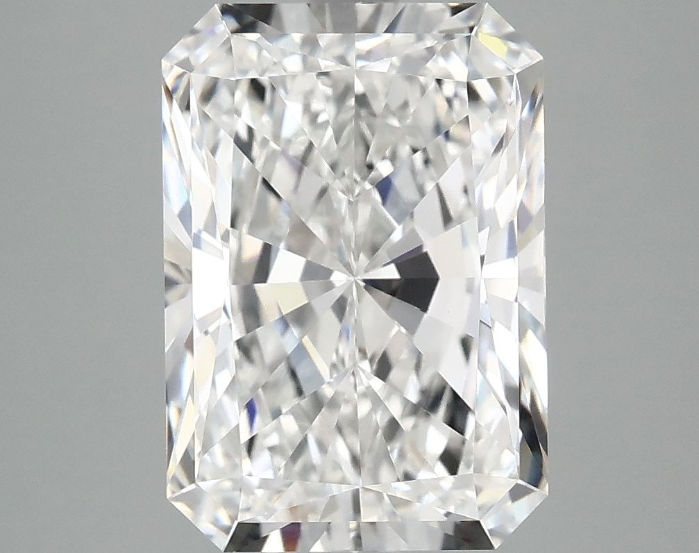 IGI Radiant 4.05ct E VVS2 - Loose Lab Diamond: IGI Radiant 4.05ct E VVS2 - Loose Lab Diamond This listing features IGI Radiant 4.05ct E VVS2 - Loose Lab Diamond. Item specifics are provided below. Item Specifics: Source: This Is A Real Diamond Gro
