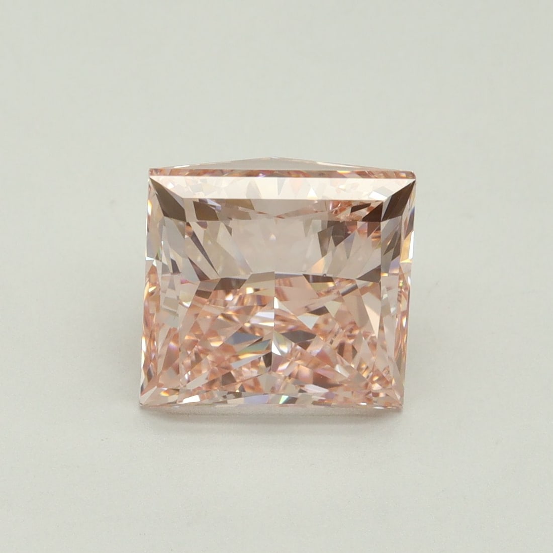 IGI Princess 5.01ct Fancy Intense Pink VVS2 - Loose Lab Diamond: IGI Princess 5.01ct Fancy Intense Pink VVS2 - Loose Lab Diamond This listing features IGI Princess 5.01ct Fancy Intense Pink VVS2 - Loose Lab Diamond. Item specifics are provided below. Item Specifics
